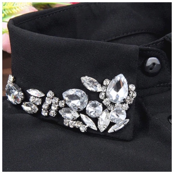 Black Crystal Embellished Collar - Picture 3 of 7
